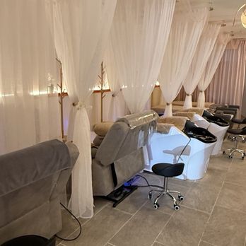 Ibeauty Spa & Wellness - Beds - Skin Care Near Me - San Jose, California Ibeauty Spa & Wellness - Beds - Skin Care Near Me - San Jose, California