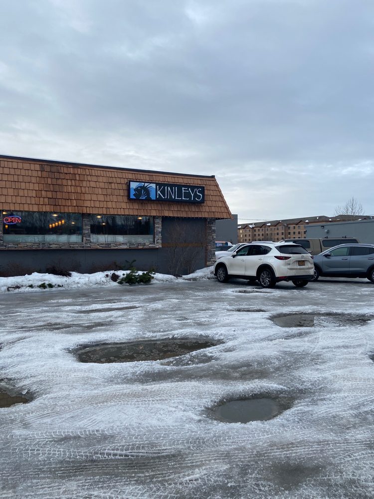 Kinley's Restaurant & Bar