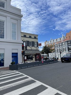 Martin's Tavern by null