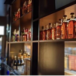 The James Kitchen and Bar