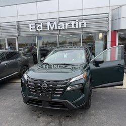Ed Martin Nissan - Nissan Rogue