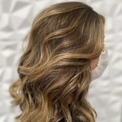 Zokkoz Salon - Partial sun kissed balayage