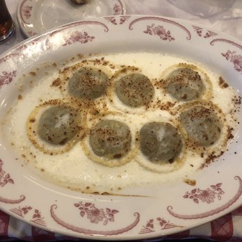 Maggiano's - Italian Near Me - Friendswood, Texas