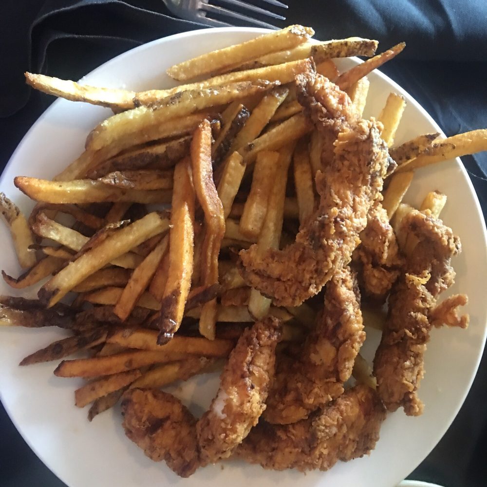 Dean's Restaurant & Bakery - Chicken tenders and fresh cut fries. Delicious! - Bakeries Near Me - Oak Ridge, Tennessee