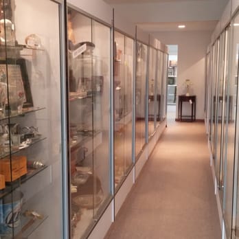 Vintage Grace - they have display cases full of antiques and other items! - Antiques Near Me - Lancaster, New York