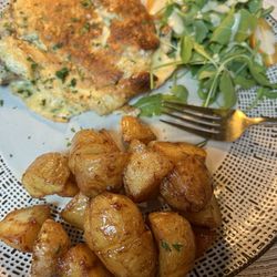 Le Monti Paris - The best potatoes I have ever had, very unique flavor, a must try!