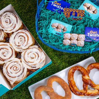 CINNABON - Updated December 2025 - 260 McHenry Rd, Buffalo Grove