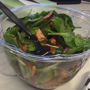 Hudson Greene Market - Create your own yummy salad! - Grocery Near Me - Jersey City, New Jersey