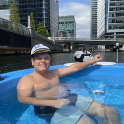 Skuna - Hot Tub and BBQ Boats - Captain Dirk