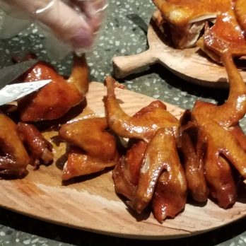 唐宮小聚 - Squab is considered a minor delicacy in HKG - like quails, they may be considered 'too much work' for some. - Dim Sum Near Me - Hong Kong, HK