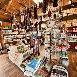 Bremec on the Heights Garden Center - Inside the store