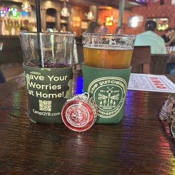 Camp Quitcherbichin - Cold adult beverages - Pizza Near Me - Bridgeport, Texas