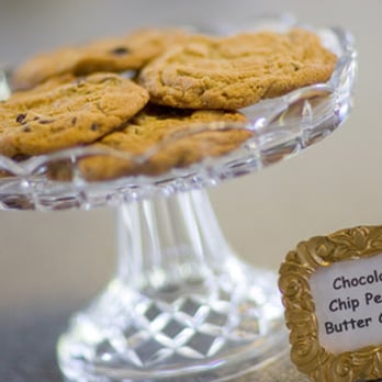 Schoolhouse Bed & Breakfast - Afternoon Cookies! - Bed & Breakfast Near Me - Rocheport, Missouri