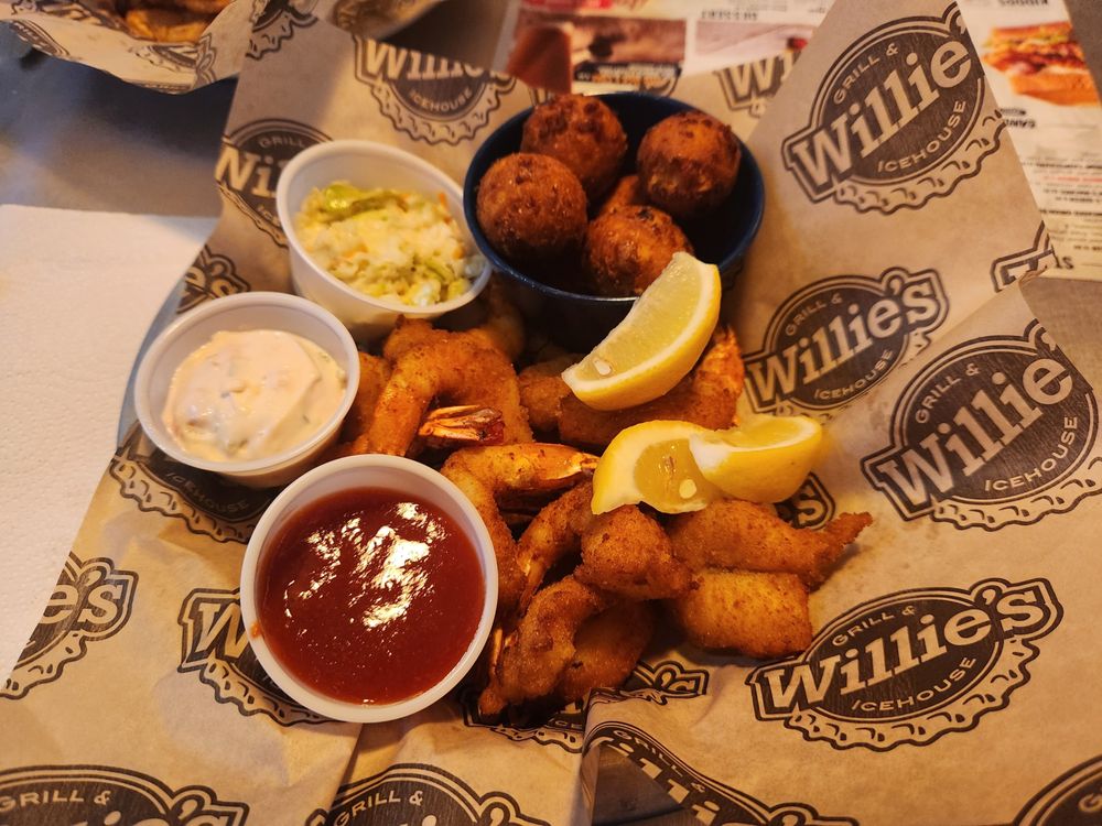 Willie's Grill & Icehouse