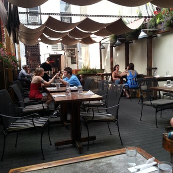 Il Bambino - Italian Near Me - Astoria, New York