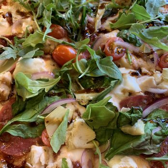 Blaze Pizza - Personal pizza - Pizza Near Me - Orlando, Florida Blaze Pizza - Personal pizza - Pizza Near Me - Orlando, Florida