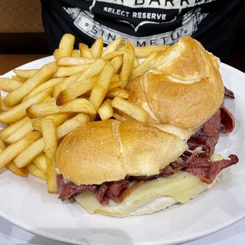 River View Diner - Hot pastrami sandwich with fries - Diners Near Me - North Bergen, New Jersey River View Diner - Hot pastrami sandwich with fries - Diners Near Me - North Bergen, New Jersey
