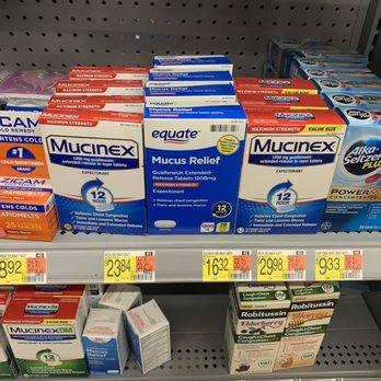Walmart Supercenter - 4/4/23 Eenie, mynie, moe.....really? Which do i pick? - Department Stores Near Me - Long Beach, California