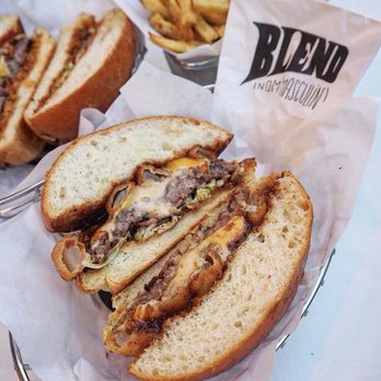 Blend - Burgers Near Me - Paris, 01