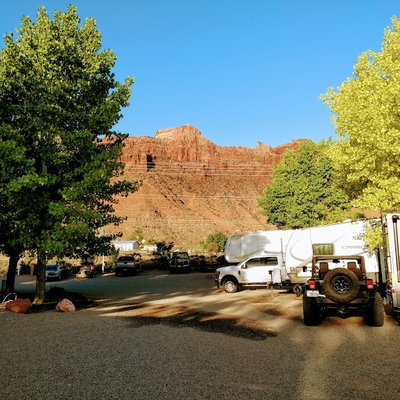 Spanish Trail RV Park Inc by null