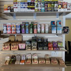 Bud-ee's Smoke & Vape Shop
