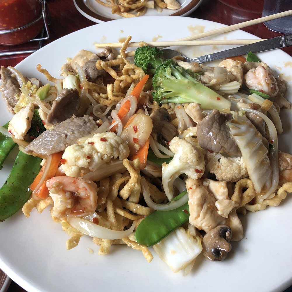 Linh's Bistro - Vietnamese Near Me - Dayton, Ohio Linh's Bistro - Vietnamese Near Me - Dayton, Ohio