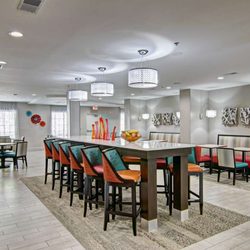 Hampton Inn Salem - Restaurant