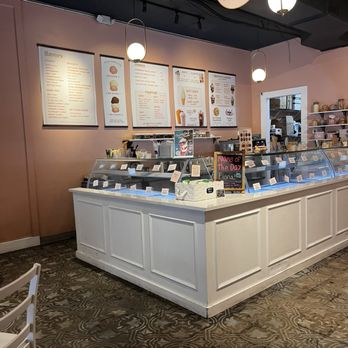 Waffle Cone - Store view interior - Ice Cream & Frozen Yogurt Near Me - Jacksonville, Florida Waffle Cone - Store view interior - Ice Cream & Frozen Yogurt Near Me - Jacksonville, Florida