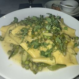 Pappardelle asparagus and pees