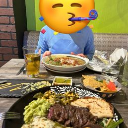 Bistec a la tampiqueña & Carne en su jugo - both amazing - 10/10!!! Bistec a la tampiqueña & Carne en su jugo - both amazing - 10/10!!!