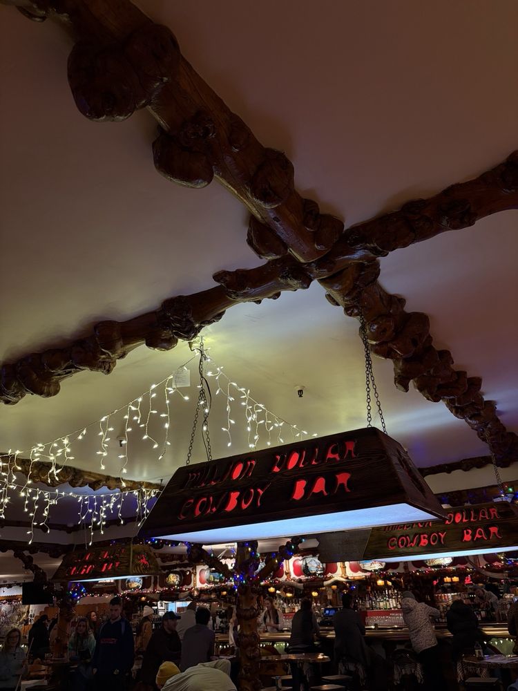 Million Dollar Cowboy Bar