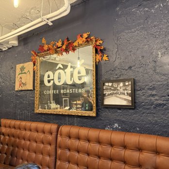 Eôté - Seating inside. - Coffee & Tea Near Me - Oklahoma City, Oklahoma