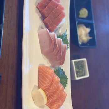 EAT'S SUSHI - Sushi Bars Near Me - Costa Mesa, California EAT'S SUSHI - Sushi Bars Near Me - Costa Mesa, California