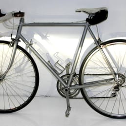 my bike "stella" stays in tip-top shape, with the help from the hotties @ Summit. my bike "stella" stays in tip-top shape, with the help from the hotties @ Summit.