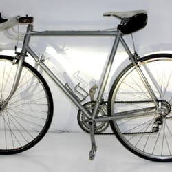 Trek - San Rafael - my bike "stella" stays in tip-top shape, with the help from the hotties @ Summit.