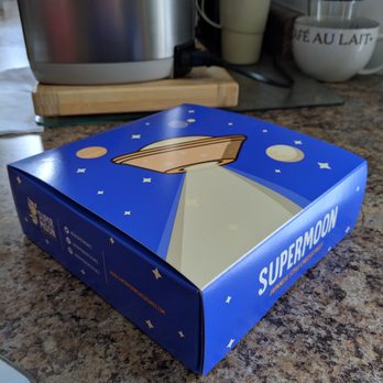 Supermoon Japanese Style Cheesecakes - Desserts Near Me - Mississauga, Ontario