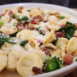 Cacio - Orecchiette con Salsiccia