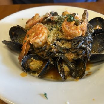 Sapore Express - Squid ink pasta with Mussels - Italian Near Me - San Mateo, California Sapore Express - Squid ink pasta with Mussels - Italian Near Me - San Mateo, California