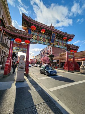 Fan Tan Alley by null