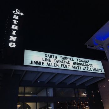 Six String Grill & Stage - Music Venues Near Me - Foxborough, Massachusetts