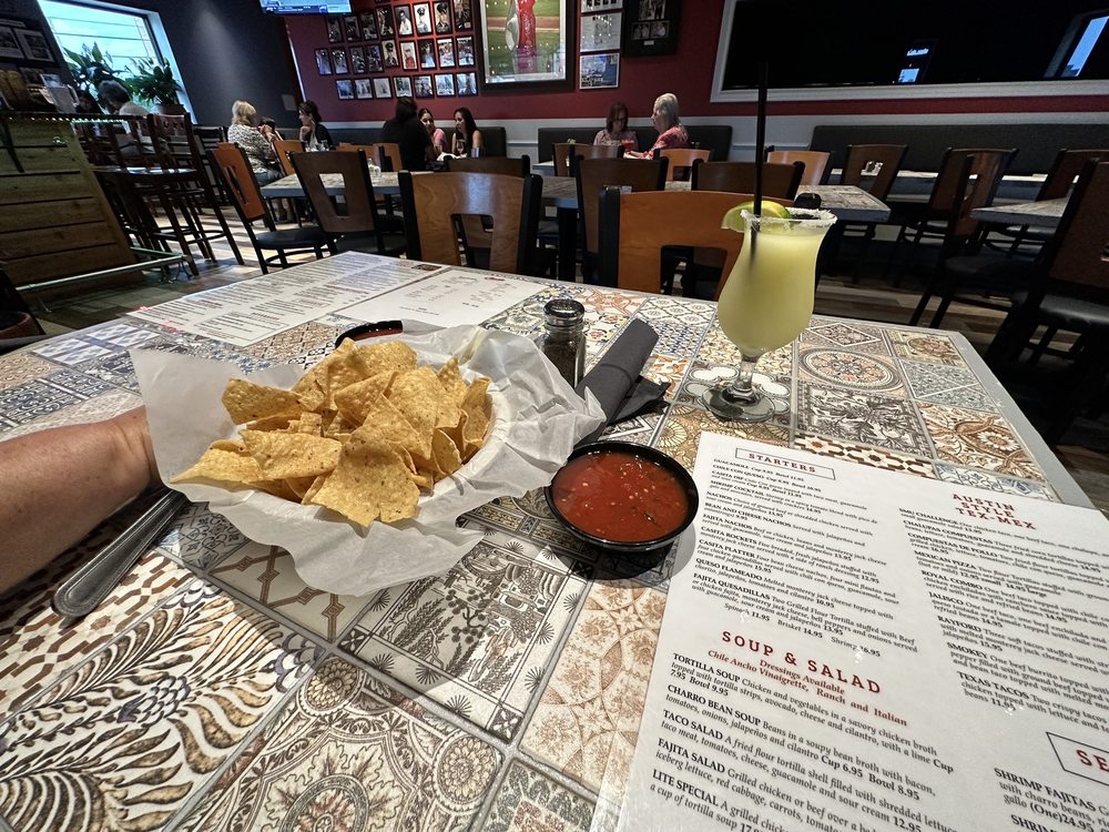 CASITA TEX MEX BAR AND GRILL 65 Photos & 106 Reviews 5807 Blackwell