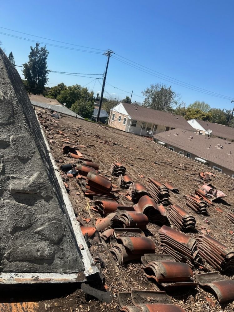 Slide of 3 Kings Enterprises