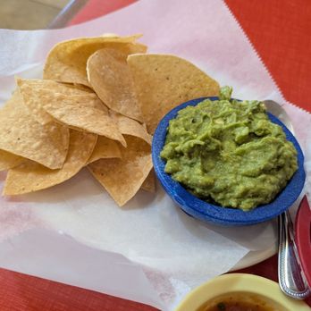 Manuel's Mexican Restaurant - 1/2 order Guacamole - Mexican Near Me - Green Valley, Arizona Manuel's Mexican Restaurant - 1/2 order Guacamole - Mexican Near Me - Green Valley, Arizona