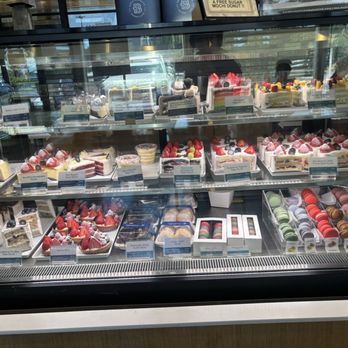 Paris Baguette - Bakeries Near Me - Fremont, California Paris Baguette - Bakeries Near Me - Fremont, California