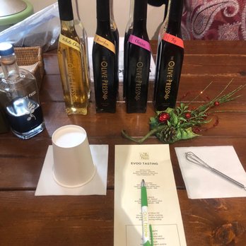 The Olive Press - Olive oil tasting set up - Olive Oil Near Me - Sonoma, California