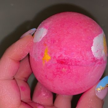 Lush - Cosmetics & Beauty Supply Near Me - Farmington, Utah