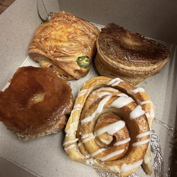 Queen Isabellas Bakery - Bakeries Near Me - Orange, California Queen Isabellas Bakery - Bakeries Near Me - Orange, California