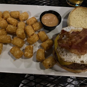 Midtown Tavern - Bull burger and tater tots - American Near Me - Charlotte, North Carolina Midtown Tavern - Bull burger and tater tots - American Near Me - Charlotte, North Carolina