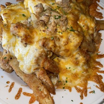 Julep Kitchen & Bar - Crabby Fries - Barbeque Near Me - Annapolis, Maryland