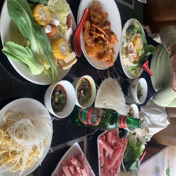 Double 10 Mini Hot Pot - Hot Pot Near Me - Madison, Wisconsin